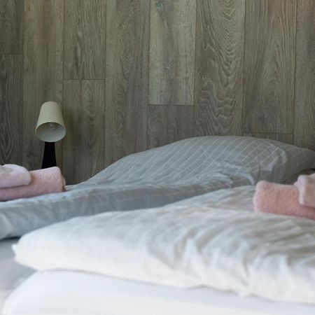The Guesthouse By The Fjord Thingeyri Buitenkant foto
