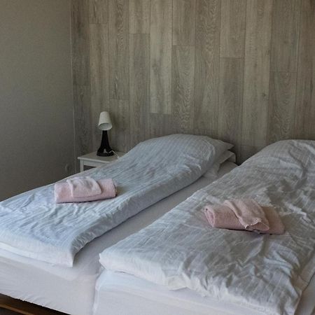 The Guesthouse By The Fjord Thingeyri Buitenkant foto
