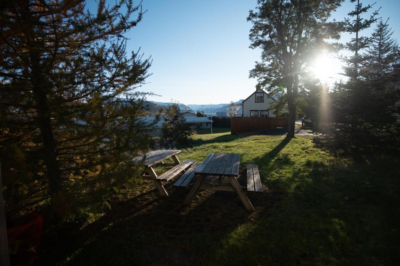 The Guesthouse By The Fjord Thingeyri Buitenkant foto