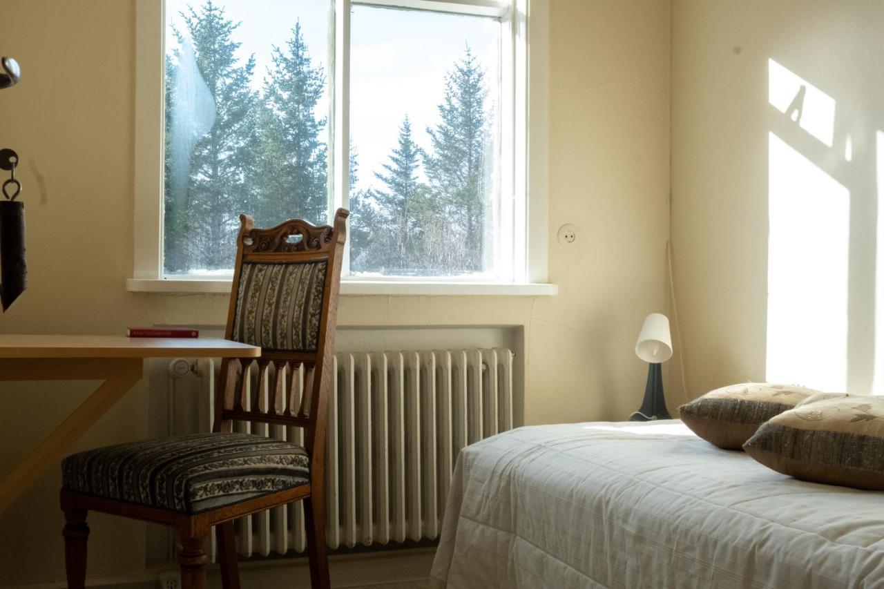 The Guesthouse By The Fjord Thingeyri Buitenkant foto